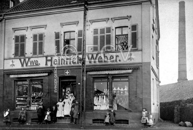 Lebensmittel Heinrich Weber (später Ecklöh), Kapellenstraße 9. Um 1905