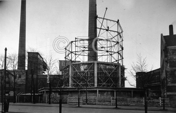 Kühlturmneubau vor dem Turbinenhaus an der Evinger Straße, am 06.03.1936