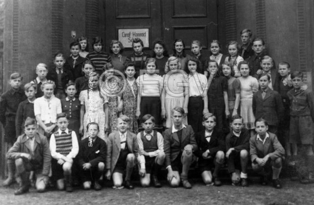 7. Klasse der Graf-Konrad-Schule, um 1948