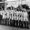 Jugendmannschaft Eving-Lindenhorst auf dem Eckey-Sportplatz, um 1948.